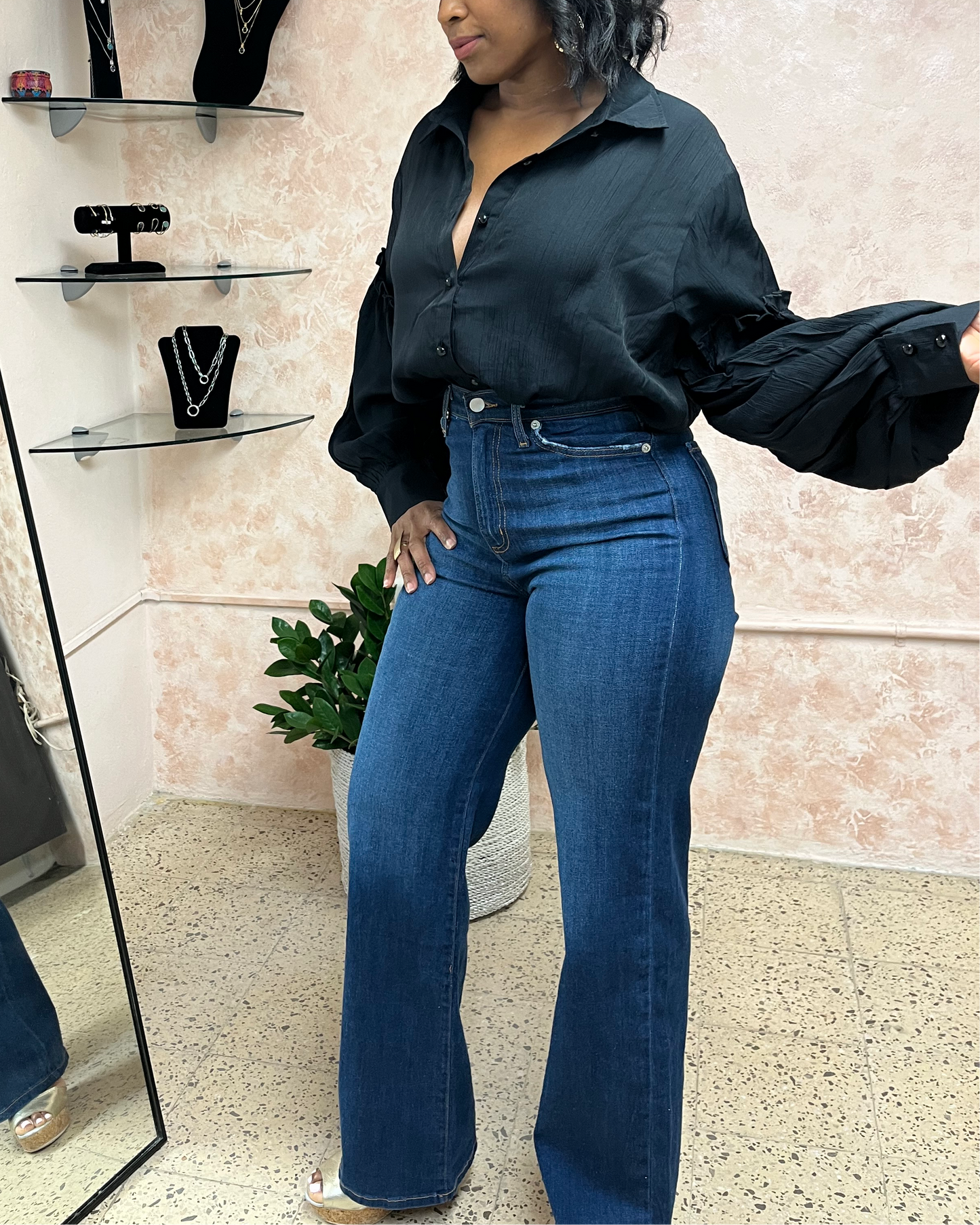 Wide Leg Dark Blue Spandex Vibrant MIU Jeans Size 15