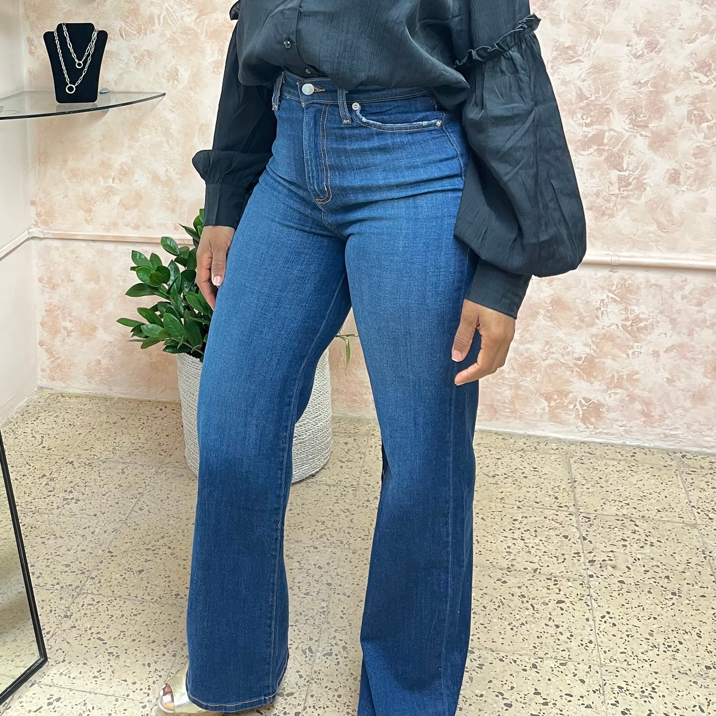 Wide Leg Dark Blue Spandex Vibrant MIU Jeans Size 15